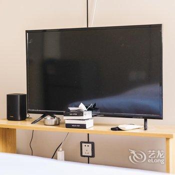 柚子电竞酒店(青岛台东步行街店)酒店提供图片