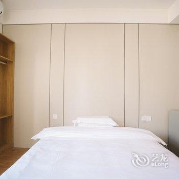柚子电竞酒店(青岛台东步行街店)酒店提供图片