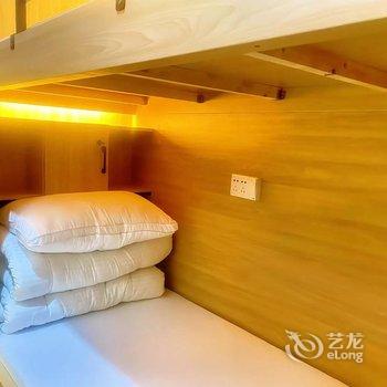 三脚猫青年旅舍民宿(重庆观音桥店)酒店提供图片