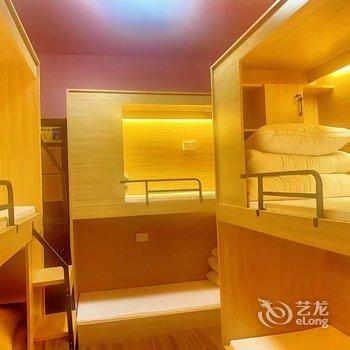 三脚猫青年旅舍民宿(重庆观音桥店)酒店提供图片