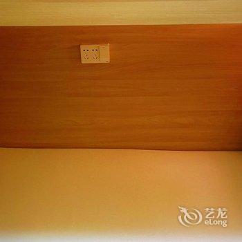 三脚猫青年旅舍民宿(重庆观音桥店)酒店提供图片