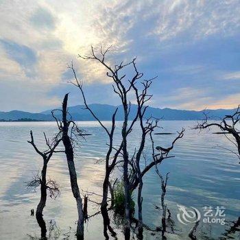 大理泊度海景人文客栈酒店提供图片