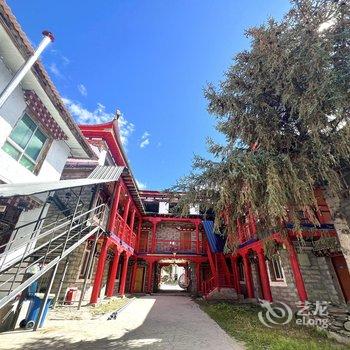 稻城风陵渡客栈酒店提供图片