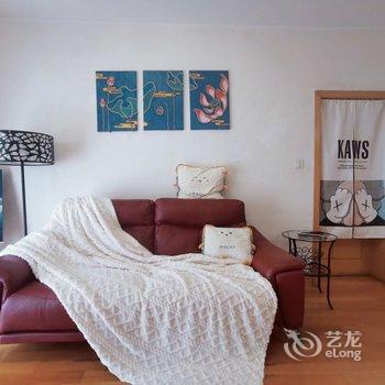 栖子舍公寓(曹安路分店)酒店提供图片