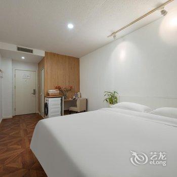 筑美印象酒店式公寓(青岛台东步行街店)酒店提供图片