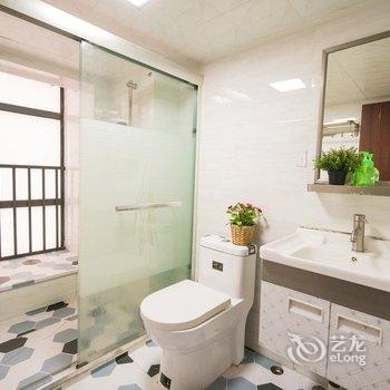 蔚蓝公寓(工业四路分店)酒店提供图片