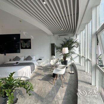 阳光满屋酒店(广西艺术学校麻村地铁站店)酒店提供图片