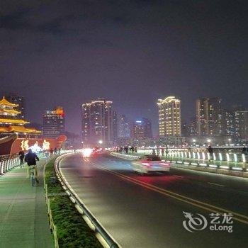 宜家宜居精品公寓(海滨南路分店)酒店提供图片