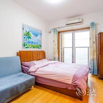 红太阳公寓(漓江东路1号分店)酒店提供图片