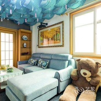 赤色彗星公寓(劳武巷分店)酒店提供图片