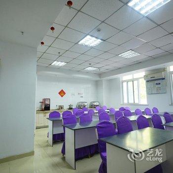 梦享智选酒店(镇江火车站万达广场店)酒店提供图片