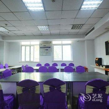 梦享智选酒店(镇江火车站万达广场店)酒店提供图片