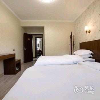 栾川清雅山居酒店提供图片