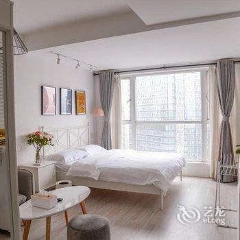 重庆陈三三三天公寓酒店提供图片