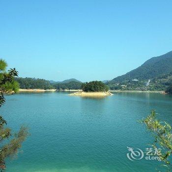 广州从化明月山溪岭南温泉度假泳池别墅酒店提供图片