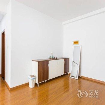 李非凡公寓(上海邬达克纪念馆分店)酒店提供图片