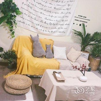 重庆小齐齐公寓酒店提供图片