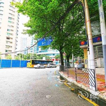 广州Locals路客·广州越秀A42舍公寓(广九铁路纪念园分店)酒店提供图片