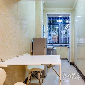 成都今日有房度假连锁客栈酒店提供图片