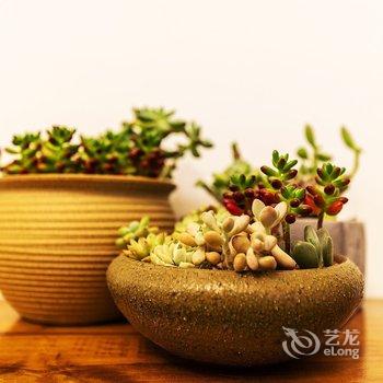 重庆左右民宿(千佛寺分店)酒店提供图片
