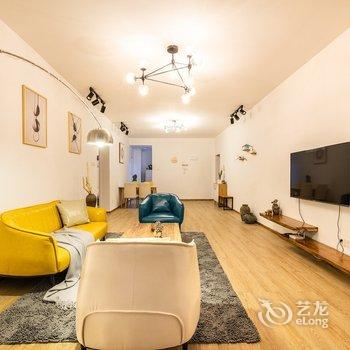 重庆左右民宿(千佛寺分店)酒店提供图片