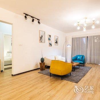 重庆左右民宿(千佛寺分店)酒店提供图片