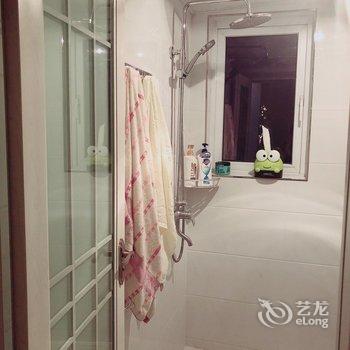 重庆Warm.小窝公寓(重庆市工业展览馆分店)酒店提供图片