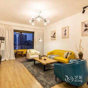 重庆左右民宿(千佛寺分店)酒店提供图片
