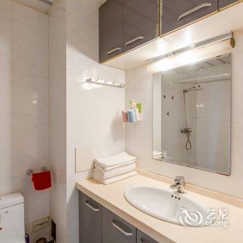 可爱的大熊公寓(北京爱乐体适能店)酒店提供图片