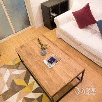 簡簞噯公寓(上海相亲角店)酒店提供图片