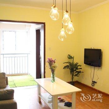 西安西安烟雨小屋民宿(永宁村分店)酒店提供图片