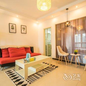 重庆可乐鱼的小家公寓(天主教若瑟堂分店)酒店提供图片