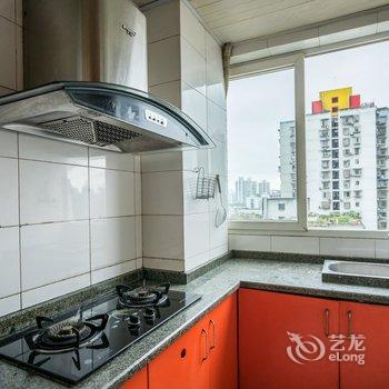 重庆可乐鱼的小家公寓(天主教若瑟堂分店)酒店提供图片