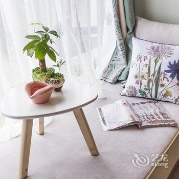 重庆观音桥邦兴北都鸟语花香公寓(长江村分店)酒店提供图片