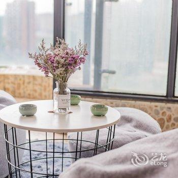 成都黑色的光公寓(勤俭村分店)酒店提供图片