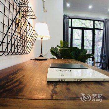 上海栖宿上海中心店公寓(襄阳南路分店)酒店提供图片