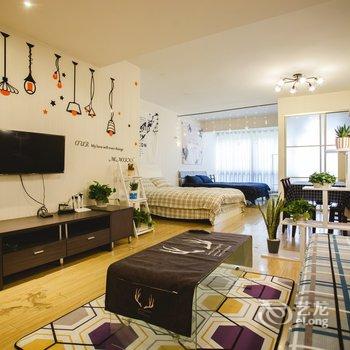 重庆寻梦年华公寓酒店提供图片