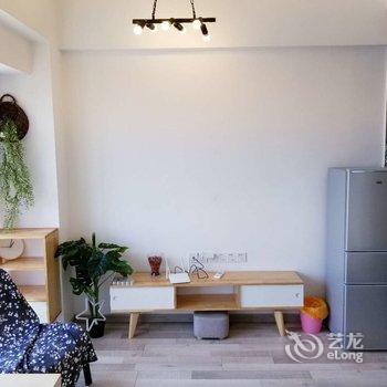 重庆里里之家公寓(烟灯山分店)酒店提供图片