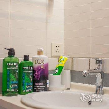 成都路客精品民宿BB8650酒店提供图片