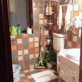 重庆御风而行公寓酒店提供图片