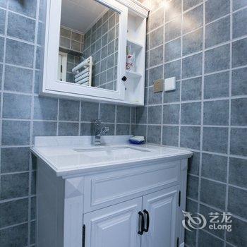 西安温馨小屋916公寓酒店提供图片