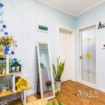 青岛北欧蓝小窝公寓酒店提供图片