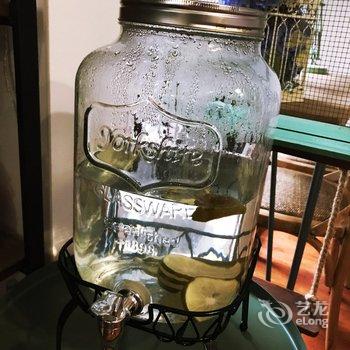 西安两个热爱烘焙的女生普通公寓酒店提供图片