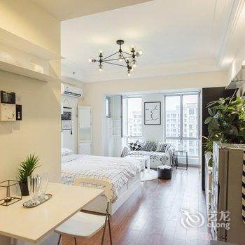 上海复古温馨文艺Loft酒店式公寓酒店提供图片