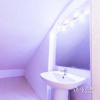 青岛途悦豪华度假公寓(崂山风景区小河东馨苑)(生态美术馆分店)酒店提供图片