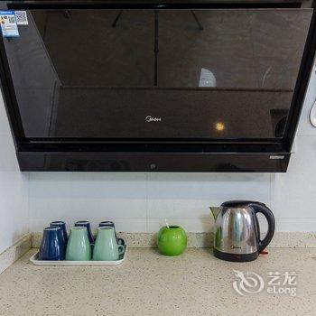 广州薰衣草之家(广州汉溪长隆地铁站奥园店)酒店提供图片