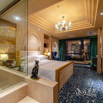 桃丝艺术酒店(南宁金湖广场地铁站店)酒店提供图片