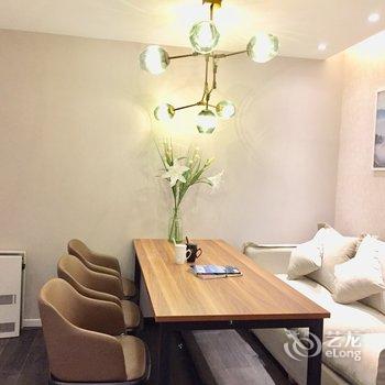 往事如疯公寓(北京郎家园路北口店)酒店提供图片