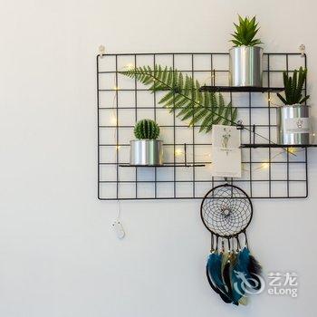 CosyRoom公寓(上海花言草语三彩坊店)酒店提供图片