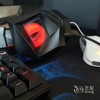 青岛E-MOD电竞公寓(西田村分店)酒店提供图片